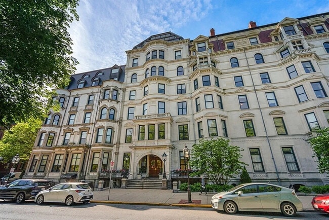 property at 160 Commonwealth Ave