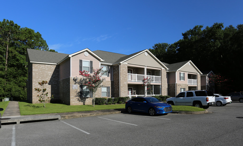 Regency Pointe Senior Apartment Community | Foley, AL Apartments For Rent