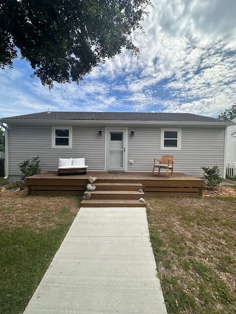 property at 2405 Fisher St