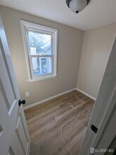 10 Pierson St in Monmouth Junction, NJ - Building Photo - Building Photo