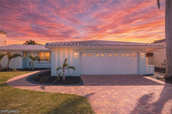 property at 11 Palmview Blvd