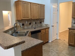 3365 Shelley Dr in Green Cove Springs, FL - Foto de edificio - Building Photo