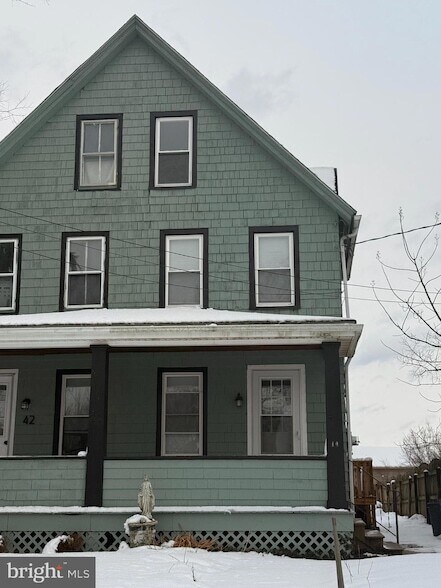 44 Eighth Street Unit in Salem, NJ - Foto de edificio