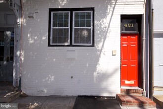 421 S 20th St in Philadelphia, PA - Building Photo - Building Photo