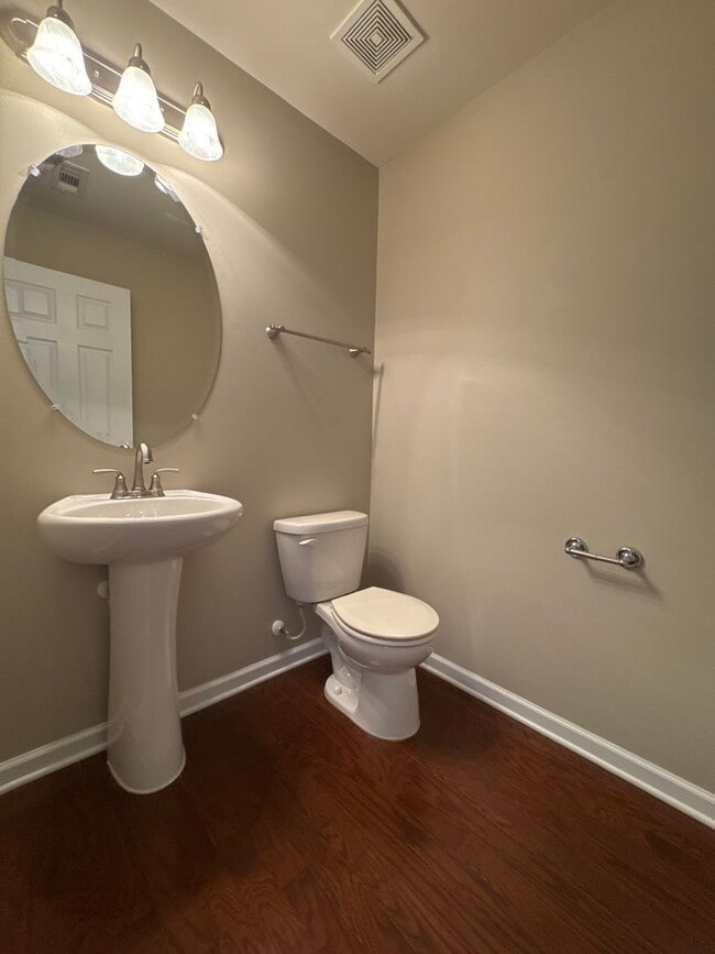 112 Suggs Dr in Lebanon, TN - Building Photo - Building Photo