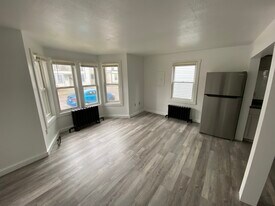 66 North St, Unit A in Burlington, VT - Building Photo