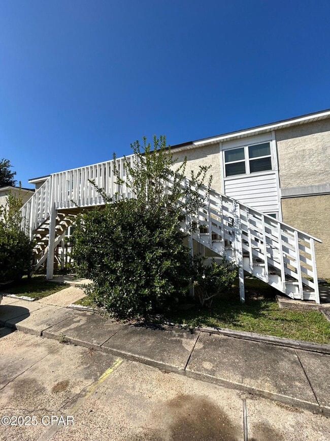 property at 3914 E 11th St