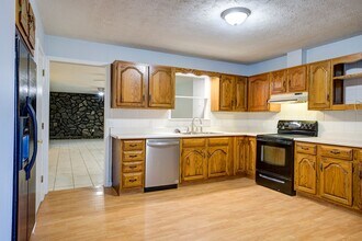 221 Shannon View Rd in Gray, TN - Building Photo - Building Photo