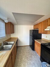 6627 Proud Eagle Ct in Colorado Springs, CO - Foto de edificio - Building Photo