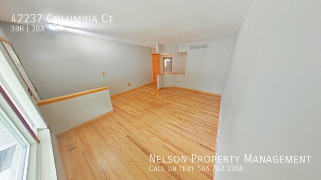 42237 Columbia Ct in Sterling Heights, MI - Building Photo - Building Photo