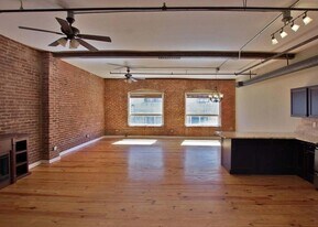 150 Walker St SW in Atlanta, GA - Building Photo