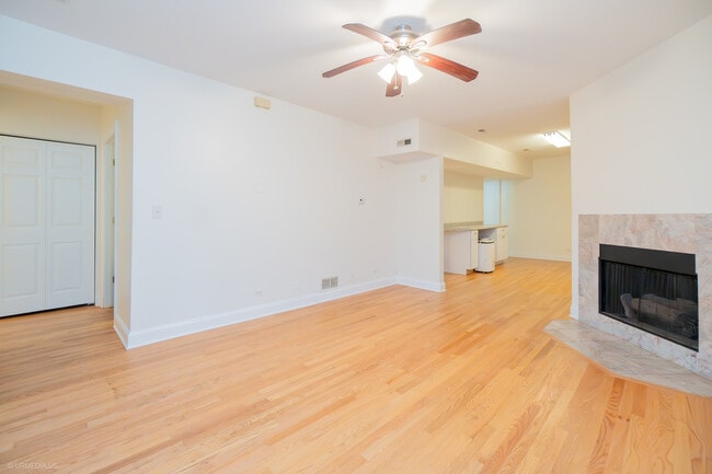 822 S Bishop St in Chicago, IL - Building Photo - Building Photo