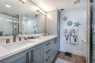 6096 Huntwick Terrace in Delray Beach, FL - Building Photo - Building Photo