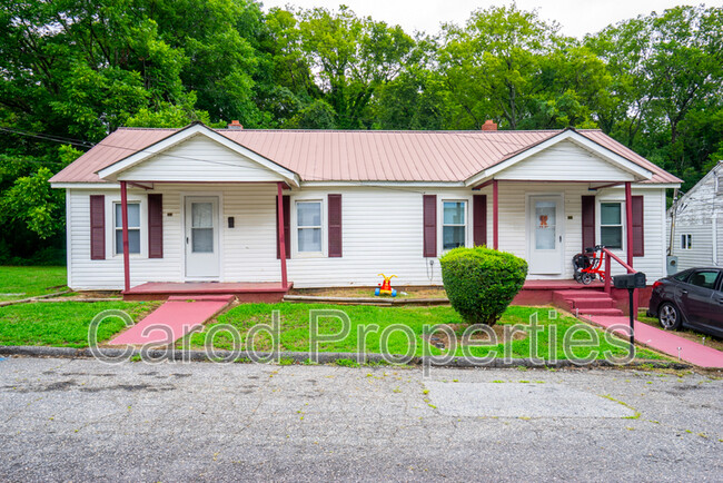 304 E 1st St in Lexington, NC - Building Photo - Building Photo