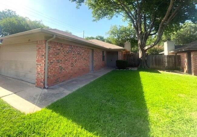 property at 691 Lantana Dr