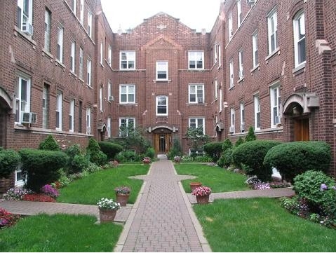 Lakeview in Chicago, IL - Foto de edificio - Building Photo