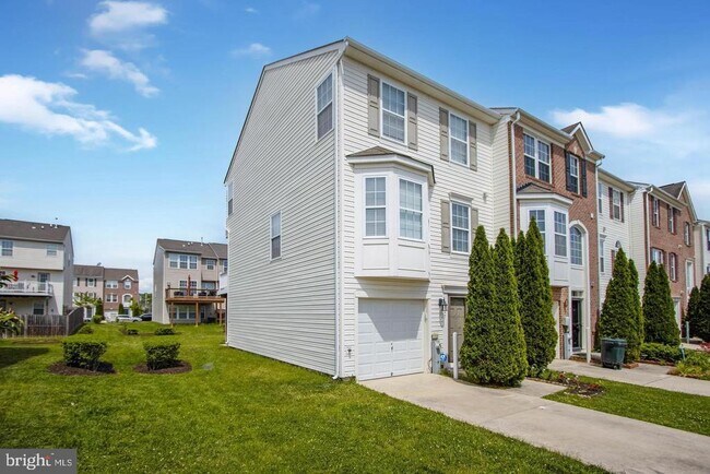 927 Tipton Rd in Middle River, MD - Building Photo - Building Photo