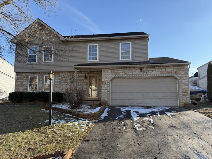 4825 Bixby Ridge Dr E in Groveport, OH - Building Photo