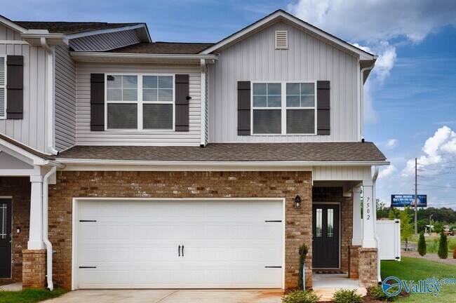 7502 Discovery Pt Dr NW in Huntsville, AL - Building Photo - Building Photo