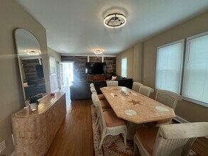 14 S Washington Ave in Margate City, NJ - Building Photo - Building Photo