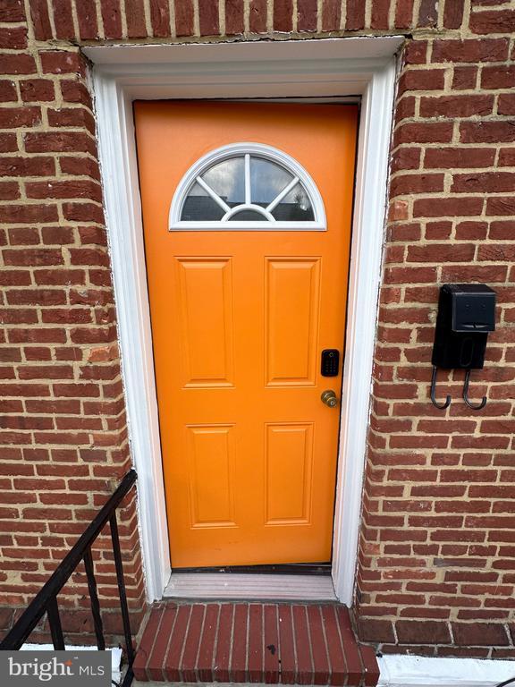 property at 3422 Chestnut Ave