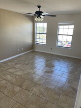 1305 Kings Way in Del Rio, TX - Foto de edificio - Building Photo