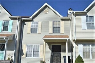 2905 Charredwood Dr in District Heights, MD - Building Photo - Building Photo