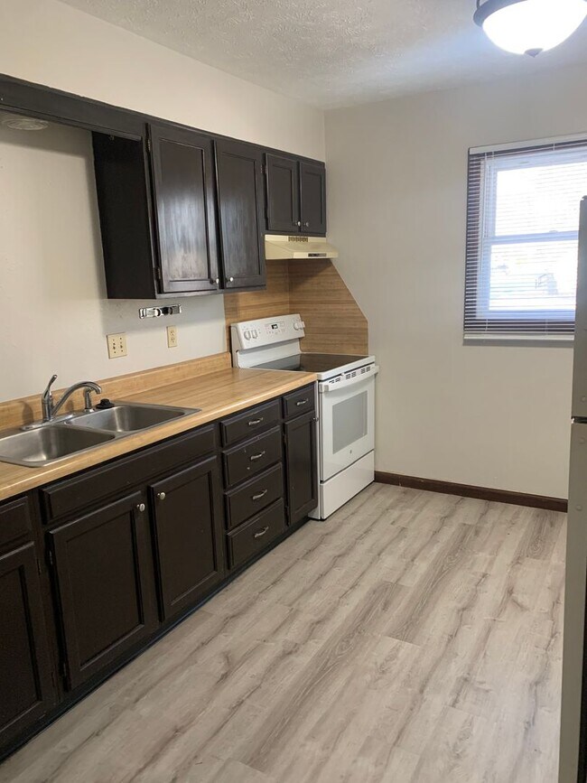 900 S 16th St in Norfolk, NE - Building Photo - Building Photo