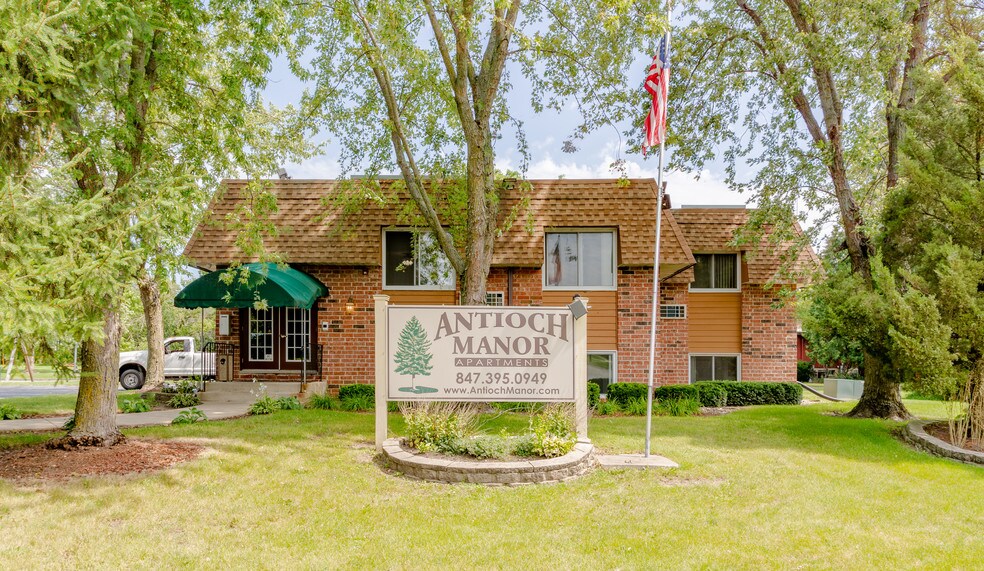 Oakridge Village Apartments Antioch, IL Apartments For Rent