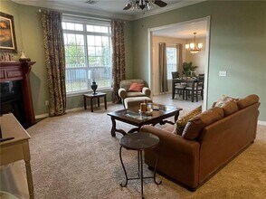 3909 SW Surrey Ave in Bentonville, AR - Building Photo - Building Photo