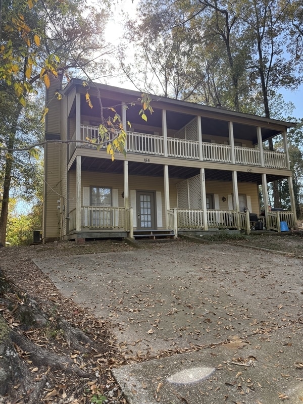 property at 5335 Rosedown Ct