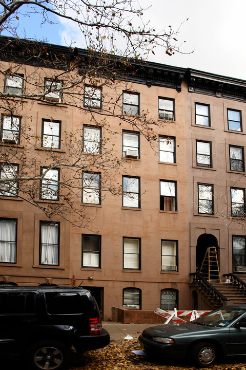 87 Joralemon St in Brooklyn, NY - Foto de edificio