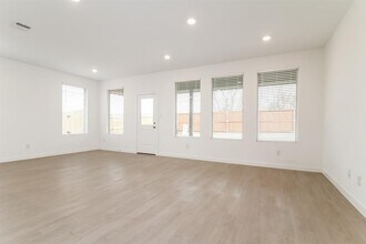 1908 Ponderosa Pne Ln in Oklahoma City, OK - Building Photo - Building Photo