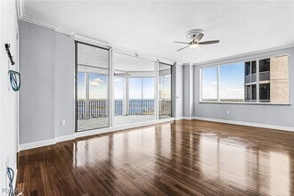 2104 W First St in Ft. Myers, FL - Building Photo - Building Photo