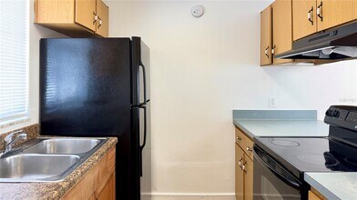 103 Cory Ln in Winter Springs, FL - Building Photo - Building Photo