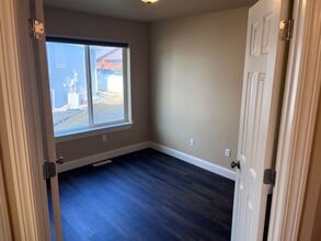 3285 Banff Ave in Billings, MT - Building Photo - Building Photo