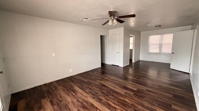 property at 1425 N Sterling Ave