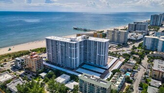 405 N Ocean Blvd in Pompano Beach, FL - Building Photo