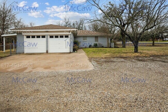 223 Annetta Rd in Willow Park, TX - Building Photo - Building Photo