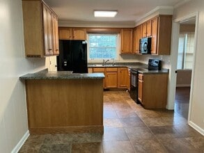 514 Wren Rd in Clarksville, TN - Building Photo - Building Photo