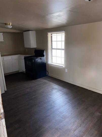 1000 Chihuahua St in Lockhart, TX - Building Photo - Building Photo