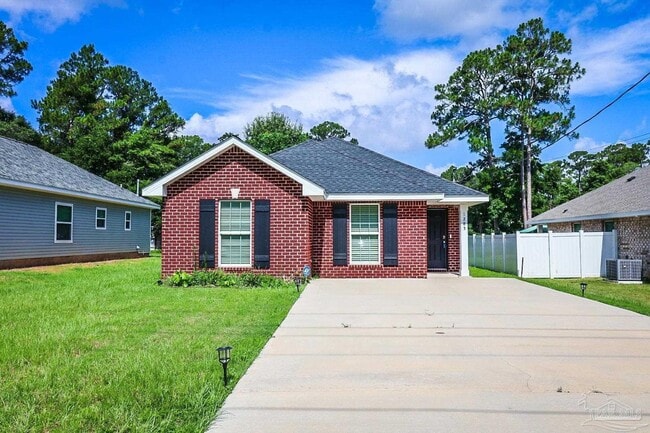 1825 Mills Ave in Pensacola, FL - Building Photo - Building Photo