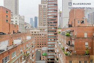 28 Park Ave in New York, NY - Building Photo - Building Photo