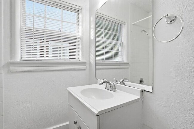 1539 N Denver Ave in Tulsa, OK - Building Photo - Building Photo