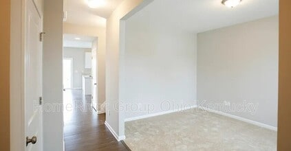 2357 Pine Crest Dr in Lancaster, OH - Building Photo - Building Photo