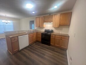 426 Dora St in Griffin, GA - Building Photo - Building Photo
