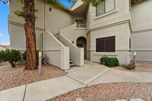 9455 E Raintree Dr in Scottsdale, AZ - Building Photo