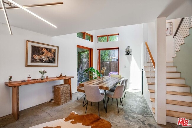 832 Indiana Ave in Los Angeles, CA - Building Photo - Building Photo