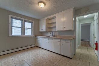 117 Sheldon Ter, Unit 1L in New Haven, CT - Building Photo - Building Photo