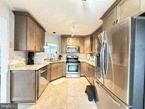 249 Edge Creek Ln in Odenton, MD - Building Photo - Building Photo